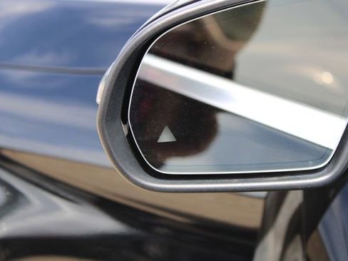 Used 2022 Mercedes-Benz GLC 300 image 16