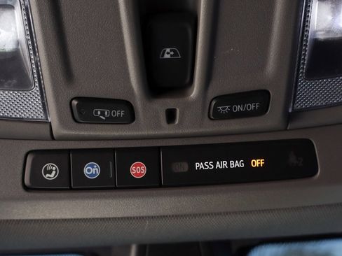 Used 2020 Chevrolet Silverado 1500 LT Trail Boss image 28