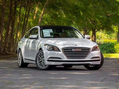 Used 2017 Genesis G80 5.0 Ultimate RWD image 1