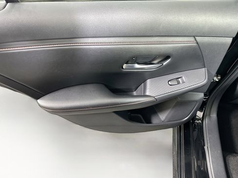 Used 2024 Nissan Sentra SR w/ SR Premium Package image 25