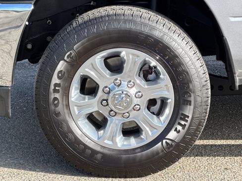 Used 2024 RAM 2500 Big Horn w/ Bed Utility Group image 26