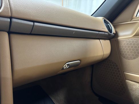 Used 2005 Porsche Boxster RWD image 27