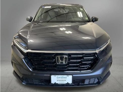 Certified 2026 Honda CR-V EX image 10