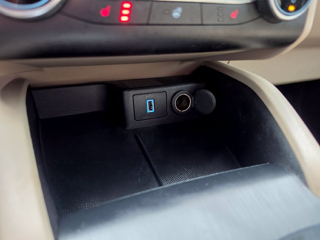 Used 2020 Ford Escape SEL FWD image 22
