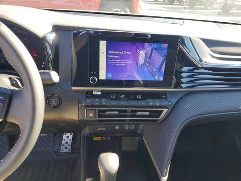 New 2026 Toyota Camry SE image 16