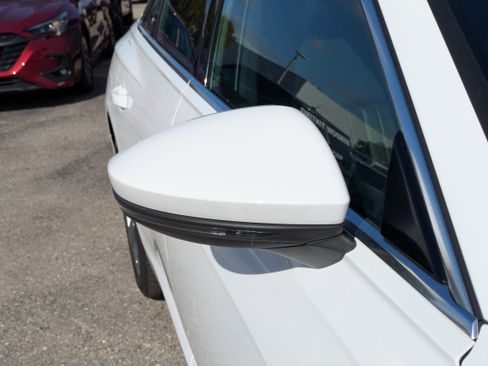 Used 2024 Audi A6 Premium Plus image 12