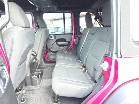 Used 2024 Jeep Wrangler Sport S image 30