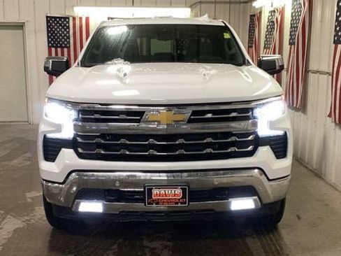 New 2026 Chevrolet Silverado 1500 LTZ w/ LTZ Premium Package AWD/4WD image 17
