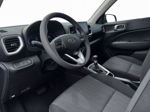 New 2026 Hyundai Venue SE FWD image 14