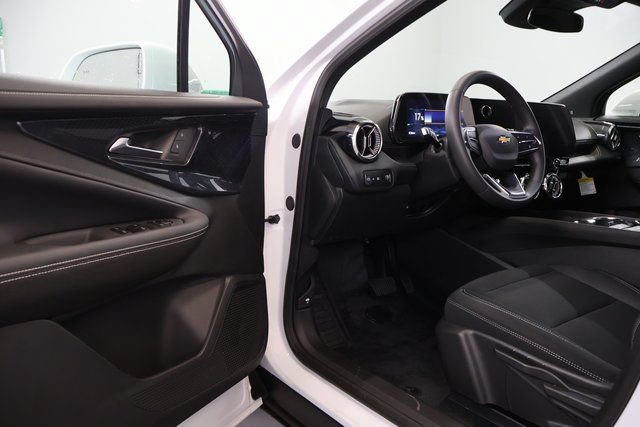 New 2026 Chevrolet Blazer EV LT FWD image 8