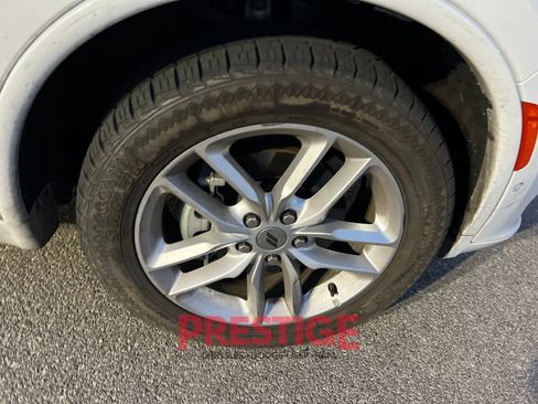 Used 2023 Dodge Durango R/T RWD image 17