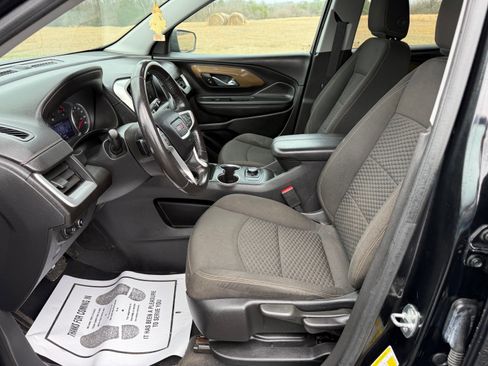 Used 2020 GMC Terrain SLE image 9