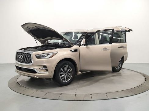 Used 2023 INFINITI QX80 Luxe w/ Cargo Package image 11