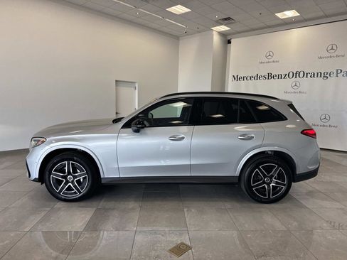 Certified 2025 Mercedes-Benz GLC 300 4MATIC image 8