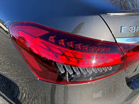 Used 2022 Mercedes-Benz E 350 4MATIC Sedan image 28