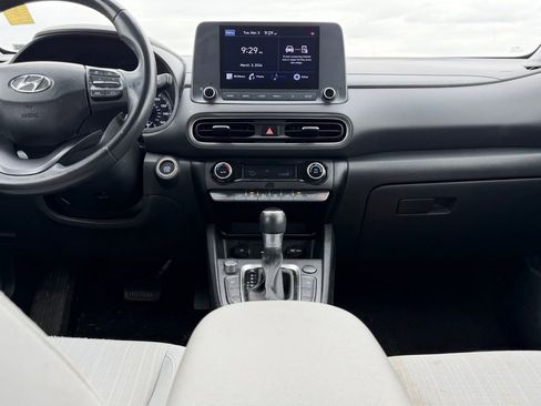 Used 2022 Hyundai Kona SEL w/ Convenience Package image 22
