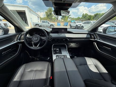 Used 2024 MAZDA CX-90 Plug-In Hybrid w/ Preferred AWD/4WD image 29