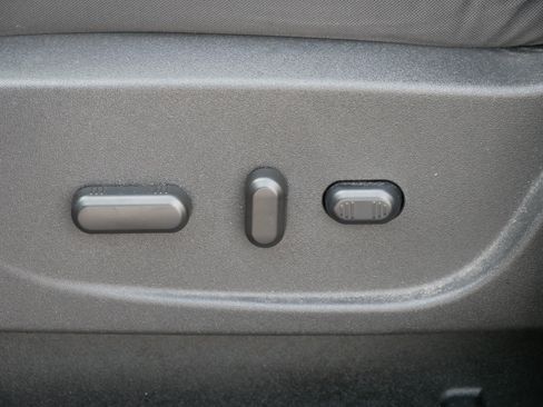 Used 2015 Ford Transit 250 130 Low Roof image 35