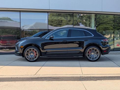 New 2025 Porsche Macan S image 2
