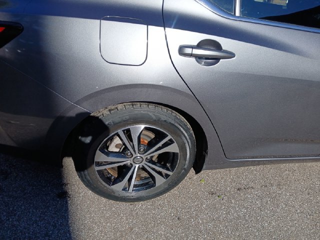 Used 2021 Nissan Sentra SV FWD image 11