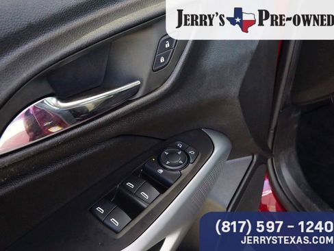 Used 2024 Chevrolet Trax LS FWD image 16