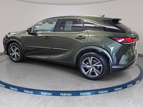 Used 2023 Lexus RX 350h w/ Accessory Package (P1) AWD/4WD image 9