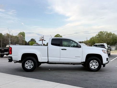 Used 2017 Chevrolet Colorado W/T w/ WT Convenience Package RWD image 9