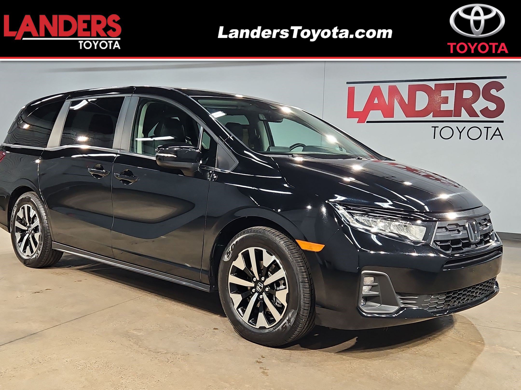 Used 2025 Honda Odyssey EX-L image 1