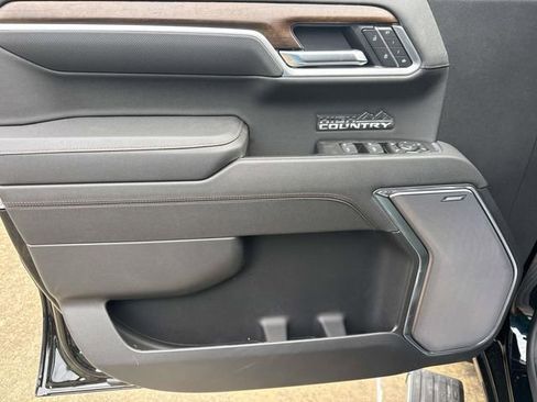 New 2026 Chevrolet Silverado 1500 High Country w/ Technology Package AWD/4WD image 21