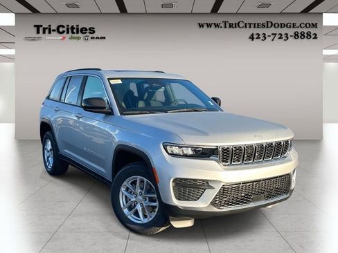 New 2025 Jeep Grand Cherokee Laredo X w/ Luxury Tech Group I image 1
