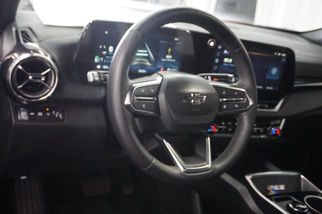 Used 2026 Chevrolet Equinox LT w/ Convenience Package II AWD/4WD image 6