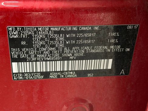 Used 2017 Toyota RAV4 XLE AWD/4WD image 22