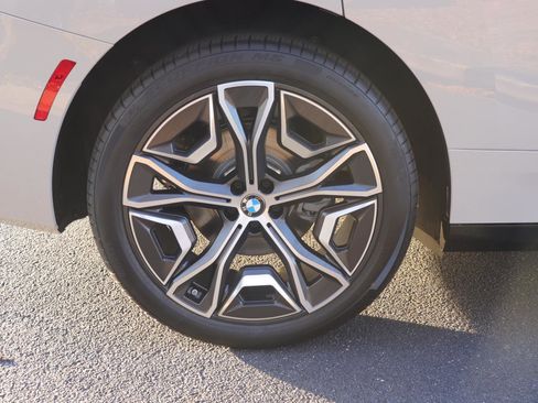 New 2026 BMW iX xDrive45 AWD/4WD image 42