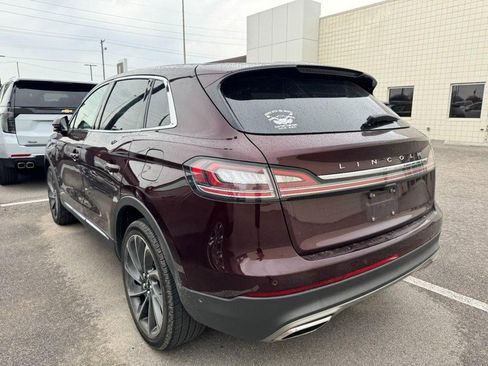 Used 2023 Lincoln Nautilus Reserve w/ Equipment Group 202A image 4