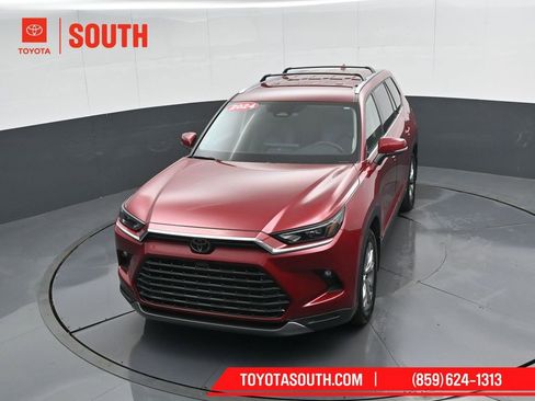 Used 2024 Toyota Grand Highlander Limited image 54
