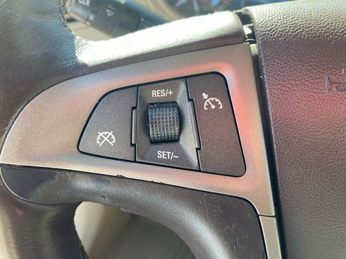 Used 2013 Buick LaCrosse Premium w/ Entertainment Package image 19