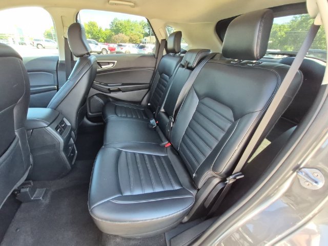 Used 2024 Ford Edge SEL AWD/4WD image 29