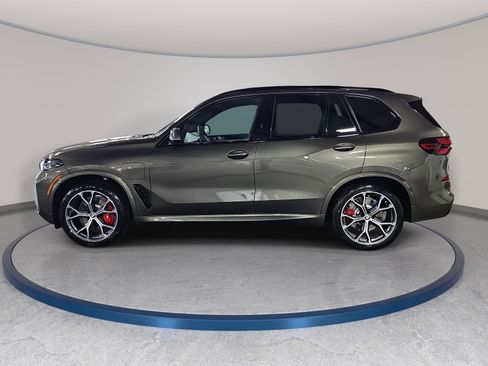 New 2026 BMW X5 xDrive50e w/ M Sport Package AWD/4WD image 8