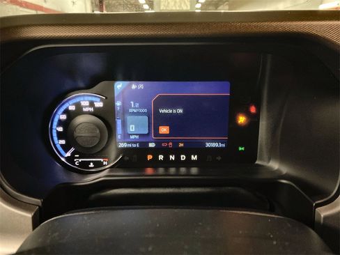 Used 2023 Ford Bronco Outer Banks image 2