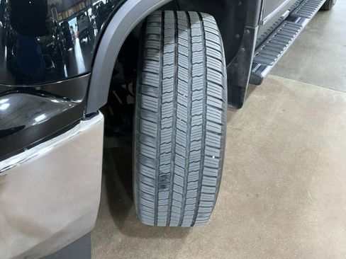 Used 2018 GMC Sierra 1500 SLT w/ SLT Premium Package AWD/4WD image 23