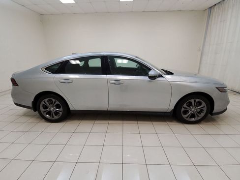 Certified 2024 Honda Accord EX image 26
