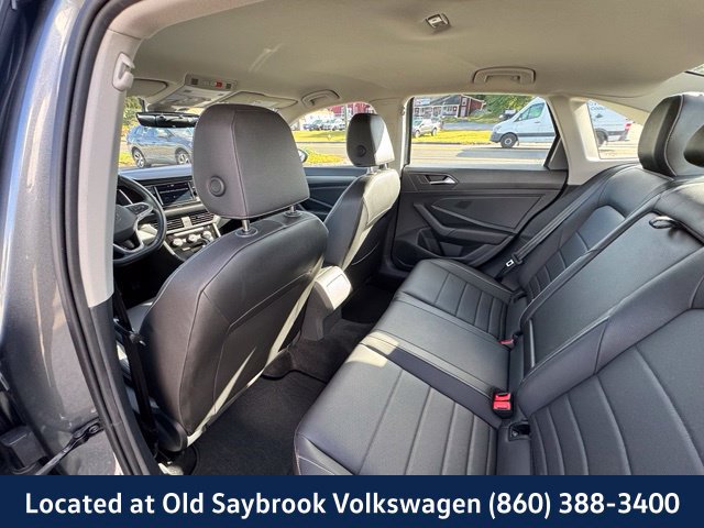 Certified 2023 Volkswagen Jetta SE FWD image 10