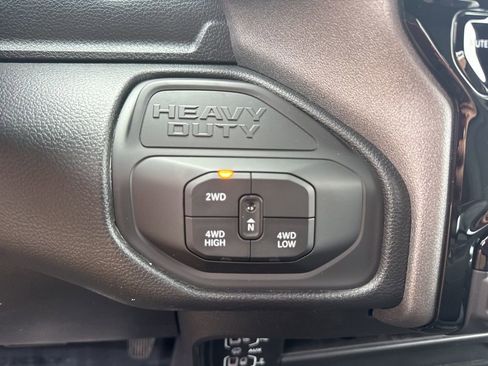 New 2026 RAM 2500 Tradesman AWD/4WD image 14