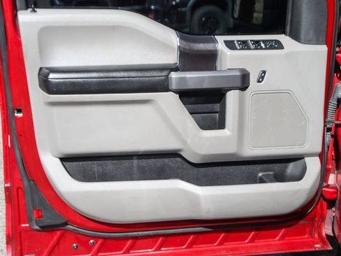 Used 2019 Ford F150 XLT RWD image 13