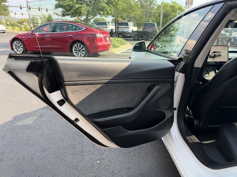 Used 2023 Tesla Model 3 Standard Range RWD image 14