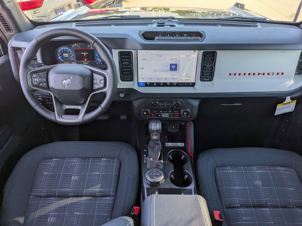 New 2026 Ford Bronco Heritage Edition AWD/4WD image 14