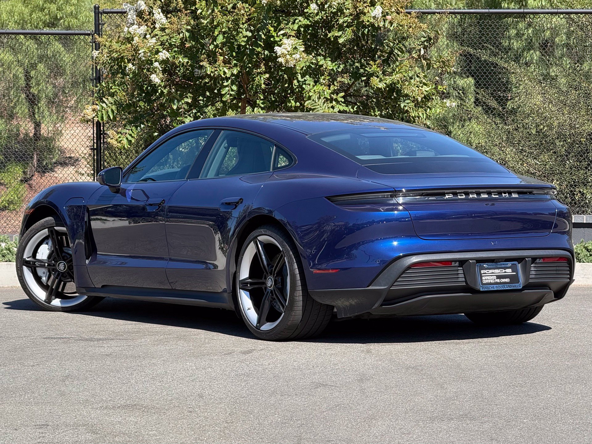 Certified 2023 Porsche Taycan 4S AWD/4WD image 3