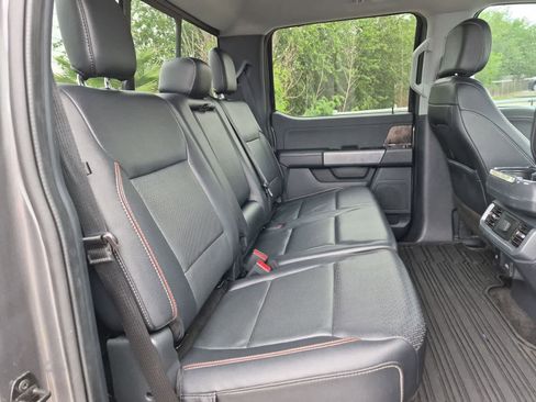 Certified 2022 Ford F150 Lariat w/ Trailer Tow Package AWD/4WD image 25