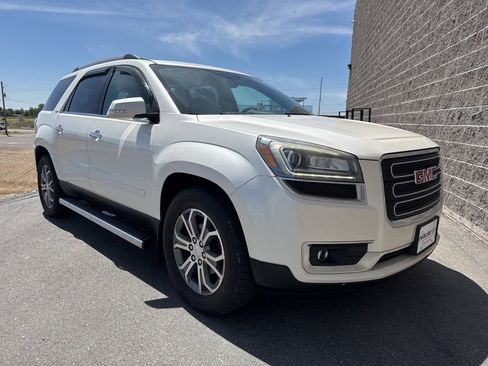 Used 2014 GMC Acadia SLT image 3