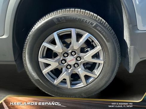 Certified 2021 GMC Acadia SLT w/ Technology Package image 25